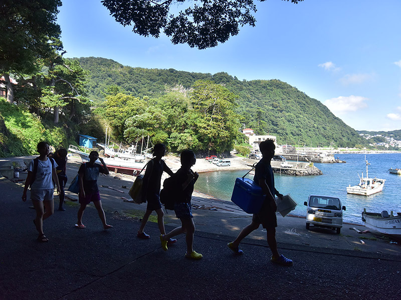 富戸ヨコバマへ向かって