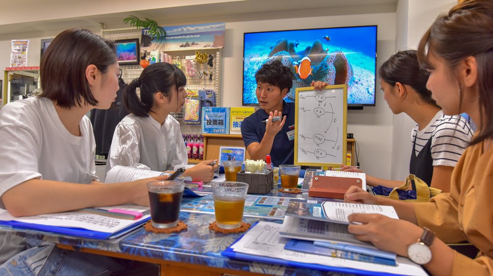 ダイビングショップにも色々な種類があるのです