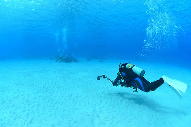 冒険心をくすぐる深場の海