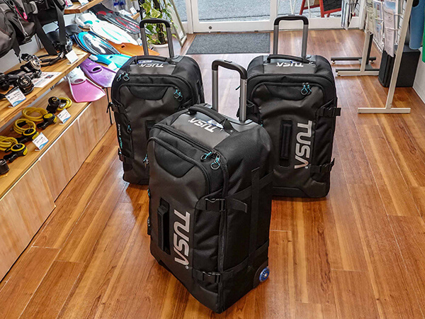 キャリーバッグ