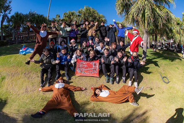 IOPクリスマス集合写真