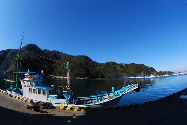 安良里港