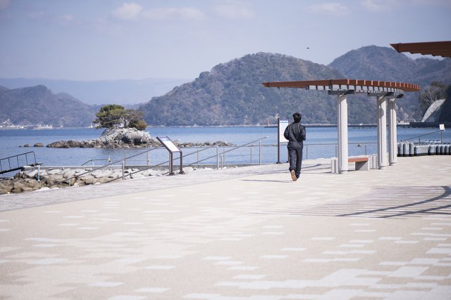 平沢の整った海辺