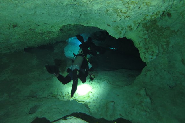 アドベンチャーなダイビングに胸が高鳴ります