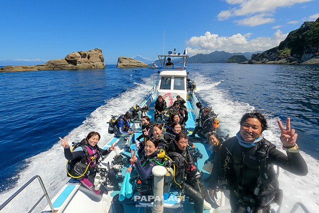 雲見ダイビングボート