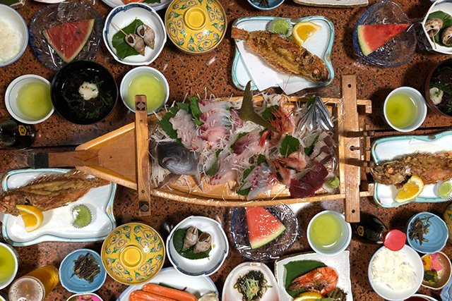 雲見グルメ 舟盛り