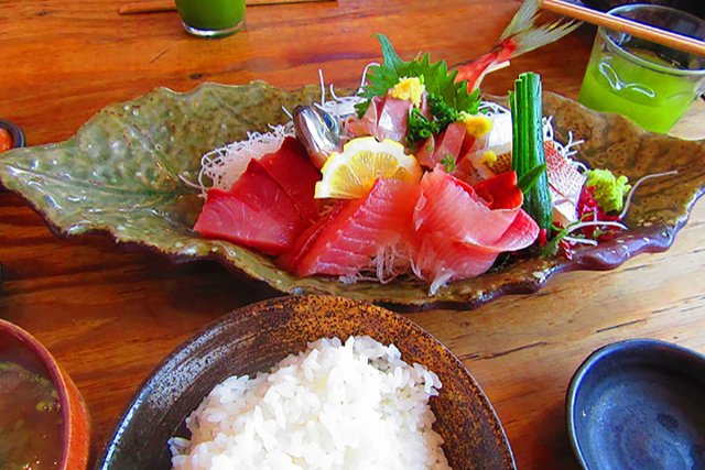 お刺身定食