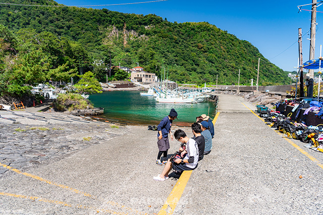 ダイビング前にもしっかりレクチャー