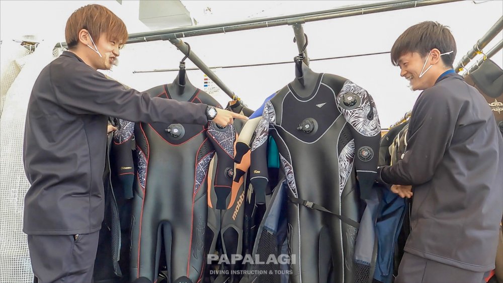 twins DRYスーツで冬の海に潜る⑤
