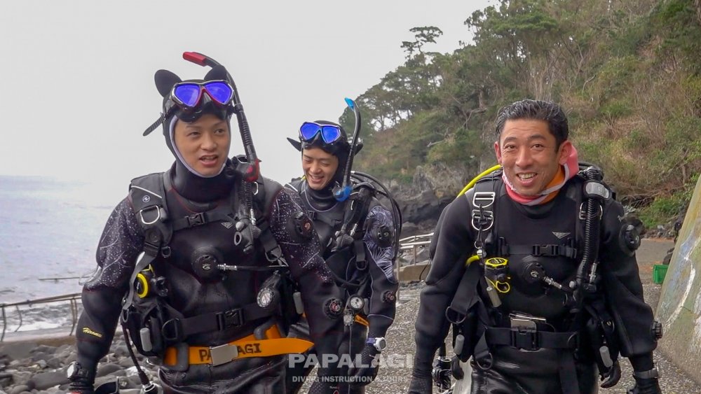 twins DRYスーツで冬の海に潜る⑨